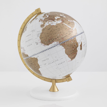 James Cook Gold/White