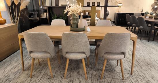 Rasprodaja: Metropolitán stol+stolci...4.377,76 €